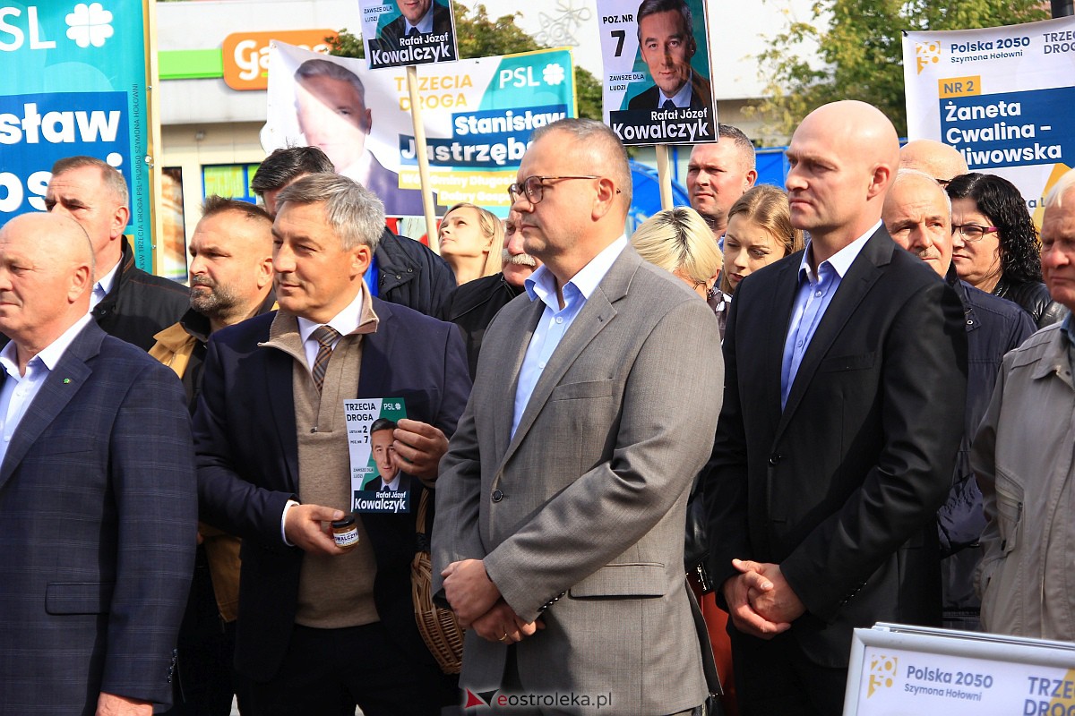 Prezentacja kandydatów Trzeciej Drogi w Ostrołęce [11.10.2023] - zdjęcie #45 - eOstroleka.pl