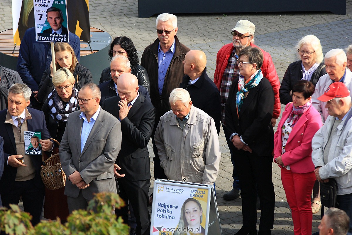 Prezentacja kandydatów Trzeciej Drogi w Ostrołęce [11.10.2023] - zdjęcie #30 - eOstroleka.pl