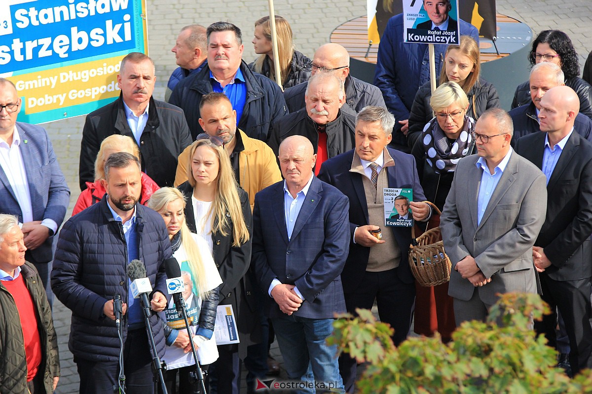 Prezentacja kandydatów Trzeciej Drogi w Ostrołęce [11.10.2023] - zdjęcie #28 - eOstroleka.pl