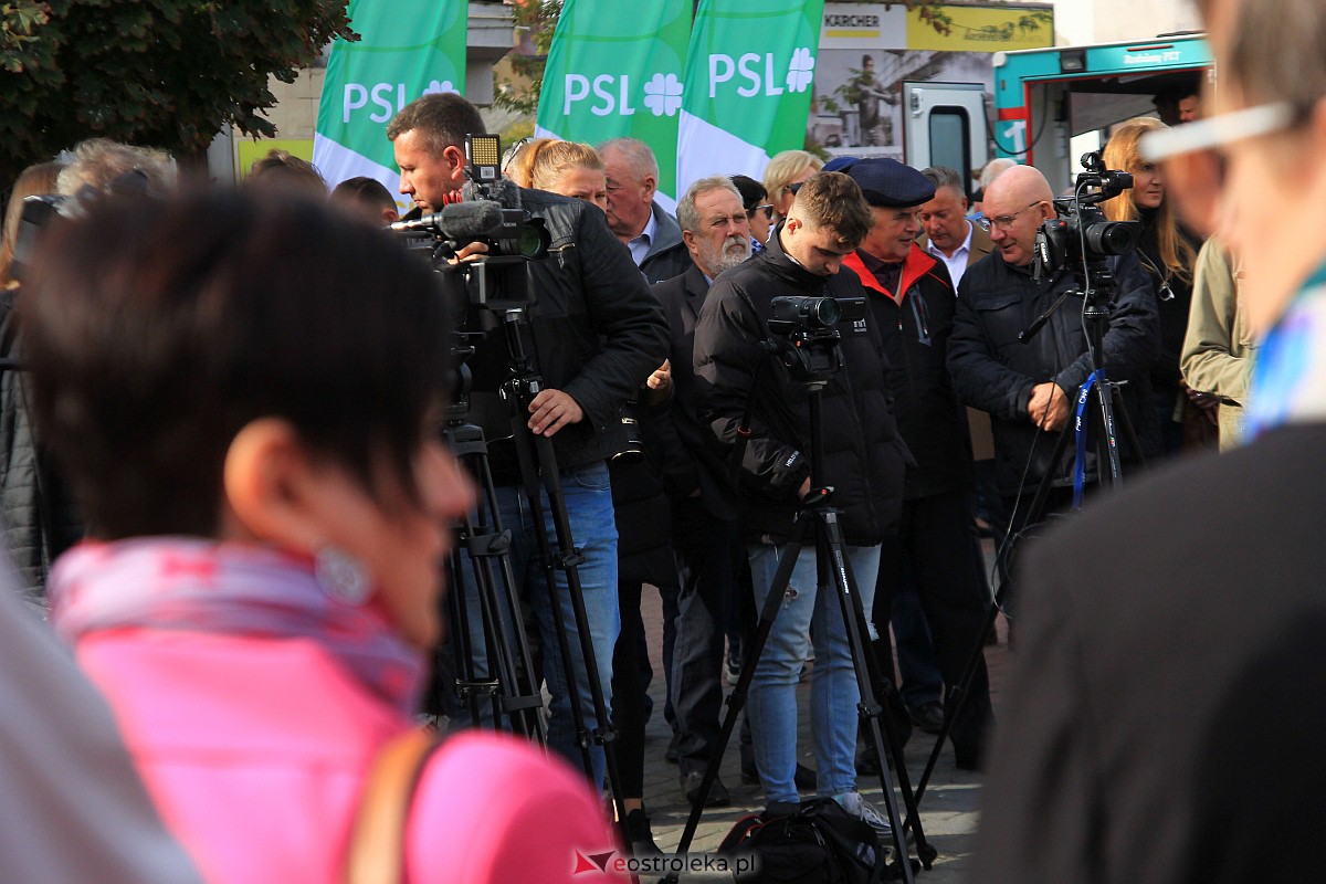 Prezentacja kandydatów Trzeciej Drogi w Ostrołęce [11.10.2023] - zdjęcie #17 - eOstroleka.pl