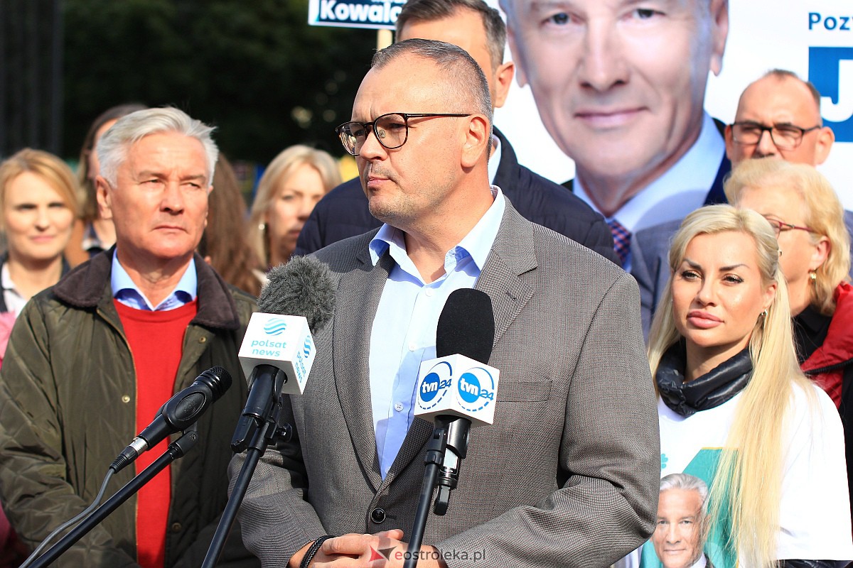 Prezentacja kandydatów Trzeciej Drogi w Ostrołęce [11.10.2023] - zdjęcie #7 - eOstroleka.pl