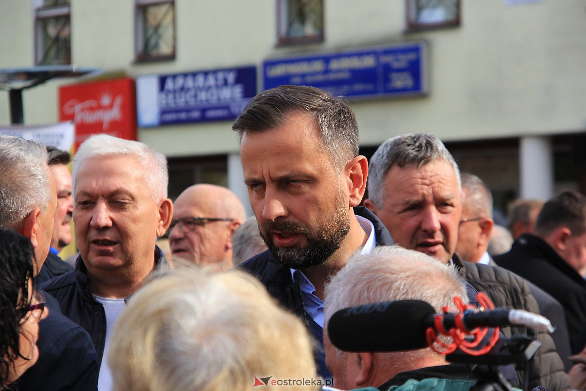 Prezentacja kandydatów Trzeciej Drogi w Ostrołęce [11.10.2023] - zdjęcie #3 - eOstroleka.pl