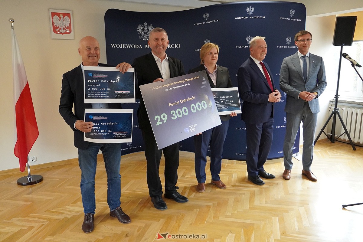 250 milionów złotych rządowego wsparcia dla samorządów z terenu powiatów ostrołęckiego i ostrowskiego [11.10.2023] - zdjęcie #2 - eOstroleka.pl