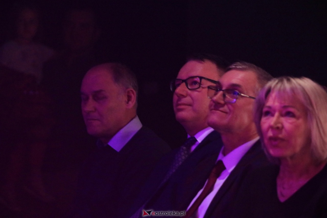 Koncert Anny Wyszkoni w Multimedialnym Centrum Natura [11.10.2023] - zdjęcie #37 - eOstroleka.pl