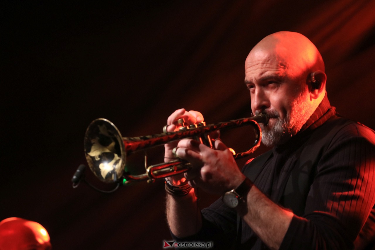 Koncert Anny Wyszkoni w Multimedialnym Centrum Natura [11.10.2023] - zdjęcie #21 - eOstroleka.pl