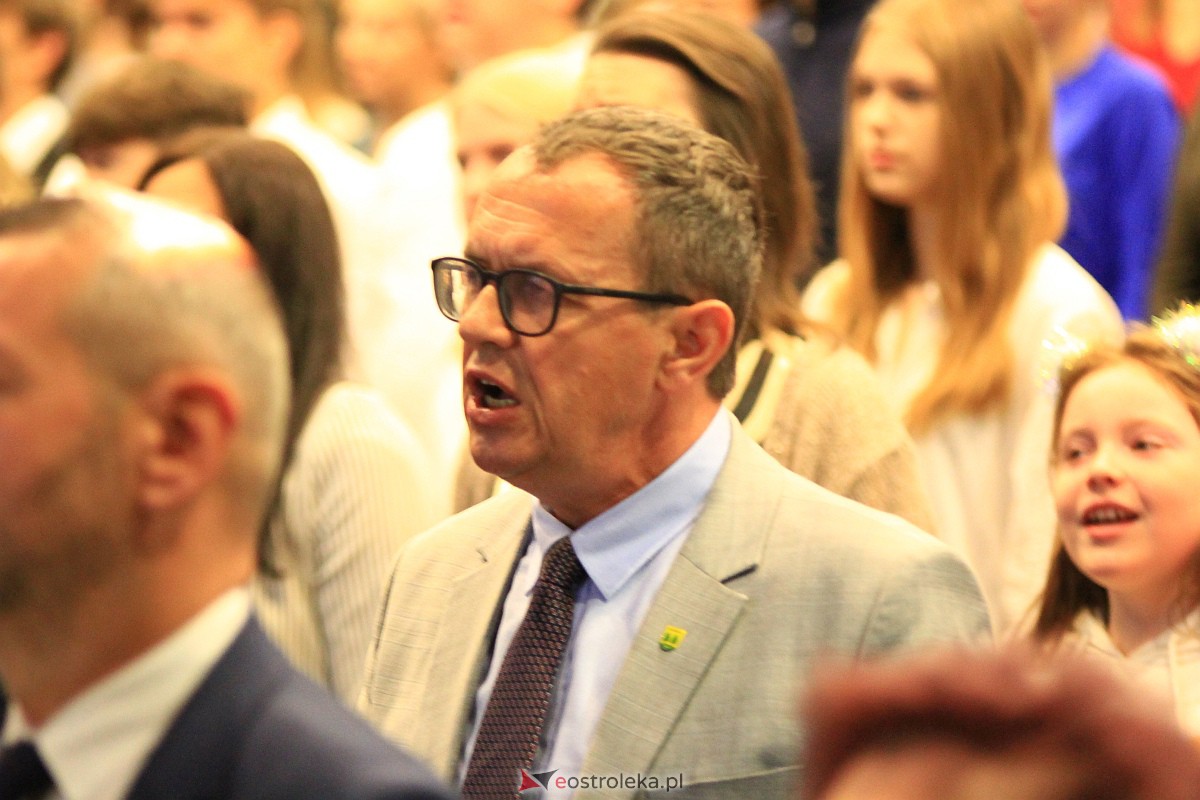 Jubileusz 35-lecia II Liceum Ogólnokształcącego im. Cypriana Kamila Norwida w Ostrołęce [13.10.2023] - zdjęcie #141 - eOstroleka.pl