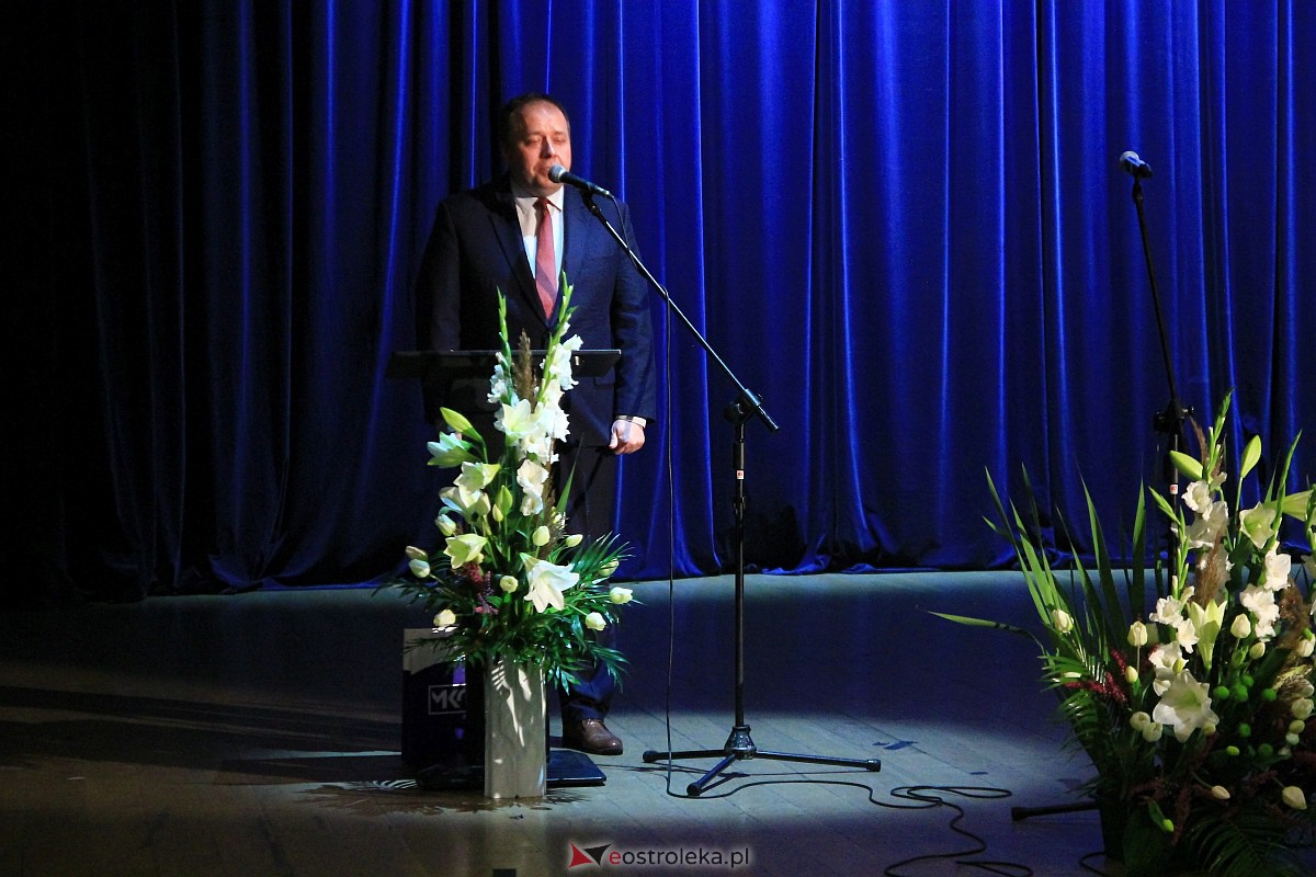 Jubileusz 35-lecia II Liceum Ogólnokształcącego im. Cypriana Kamila Norwida w Ostrołęce [13.10.2023] - zdjęcie #120 - eOstroleka.pl