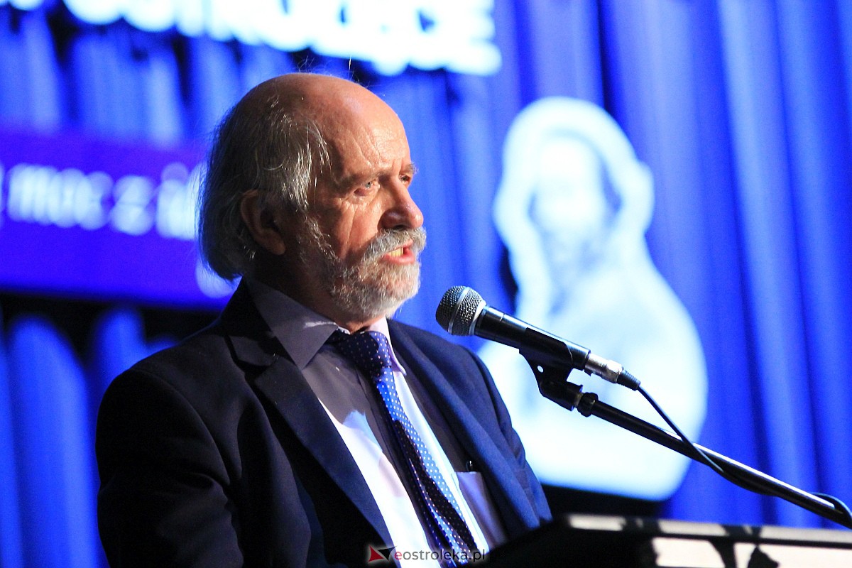 Jubileusz 35-lecia II Liceum Ogólnokształcącego im. Cypriana Kamila Norwida w Ostrołęce [13.10.2023] - zdjęcie #60 - eOstroleka.pl