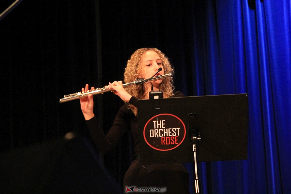 Jubileusz 35-lecia II Liceum Ogólnokształcącego im. Cypriana Kamila Norwida w Ostrołęce [13.10.2023] - zdjęcie #40 - eOstroleka.pl