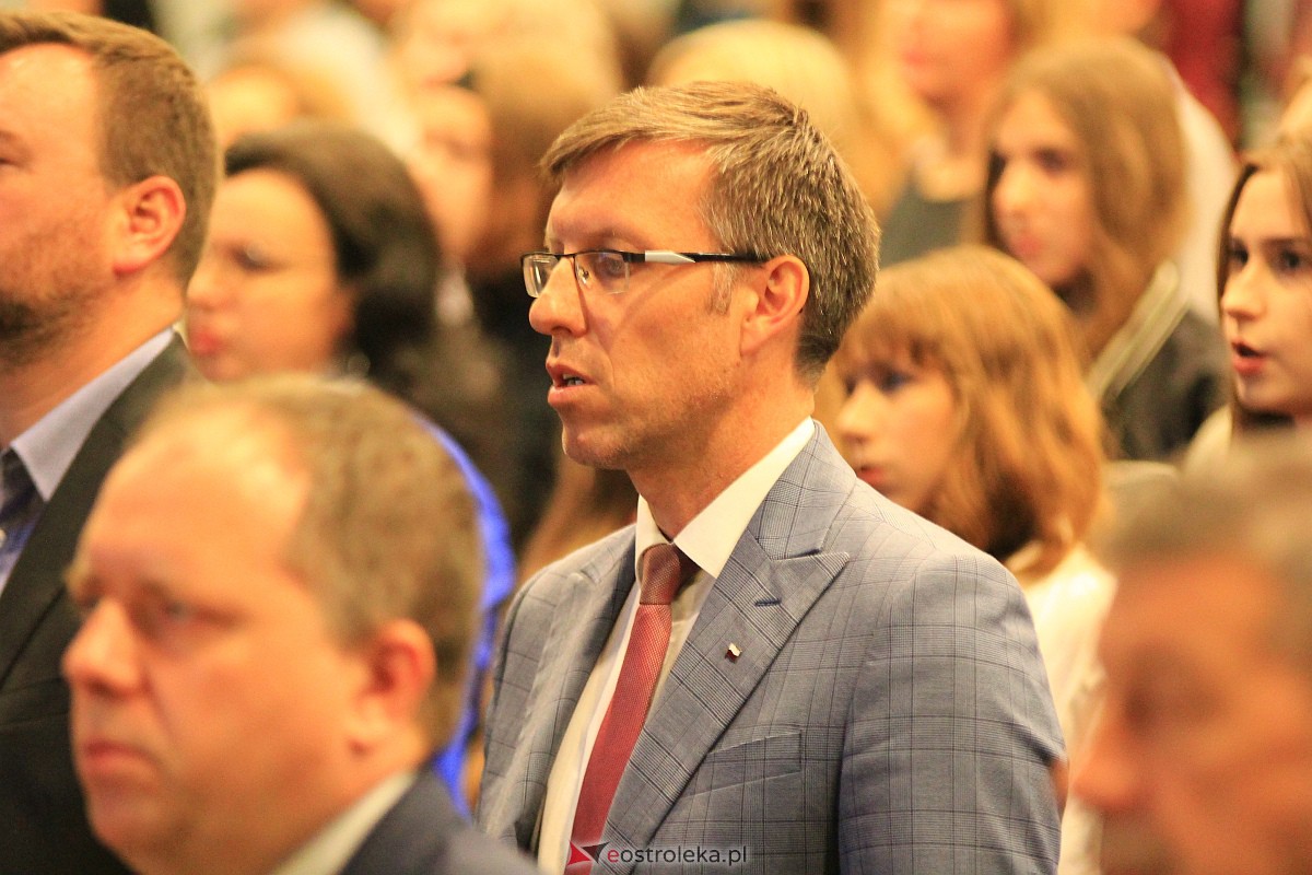 Jubileusz 35-lecia II Liceum Ogólnokształcącego im. Cypriana Kamila Norwida w Ostrołęce [13.10.2023] - zdjęcie #4 - eOstroleka.pl