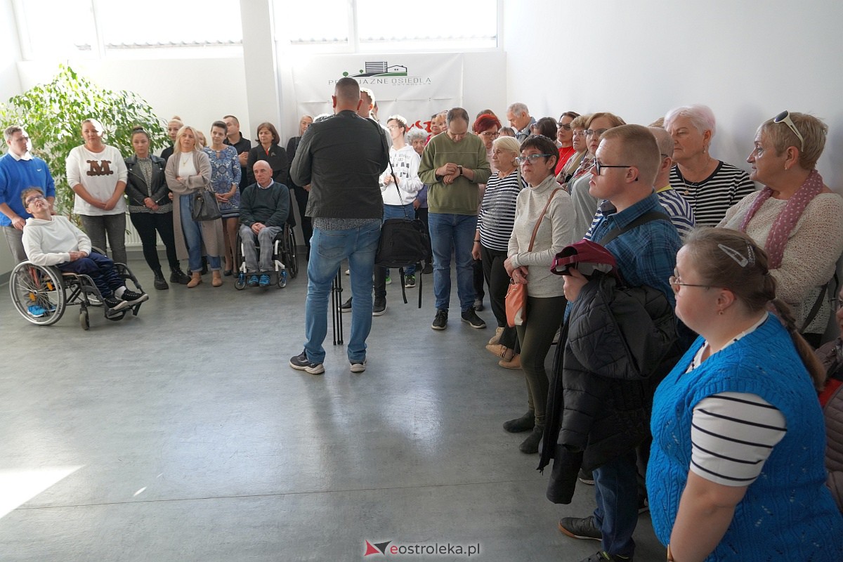 Pro Masovia dla stowarzyszenia Mazowieckie Inicjatywy Społeczne i przekazanie budynku po hotelu pielęgniarek Spółdzielni Socjalnej SPA [13.10.2023] - zdjęcie #48 - eOstroleka.pl