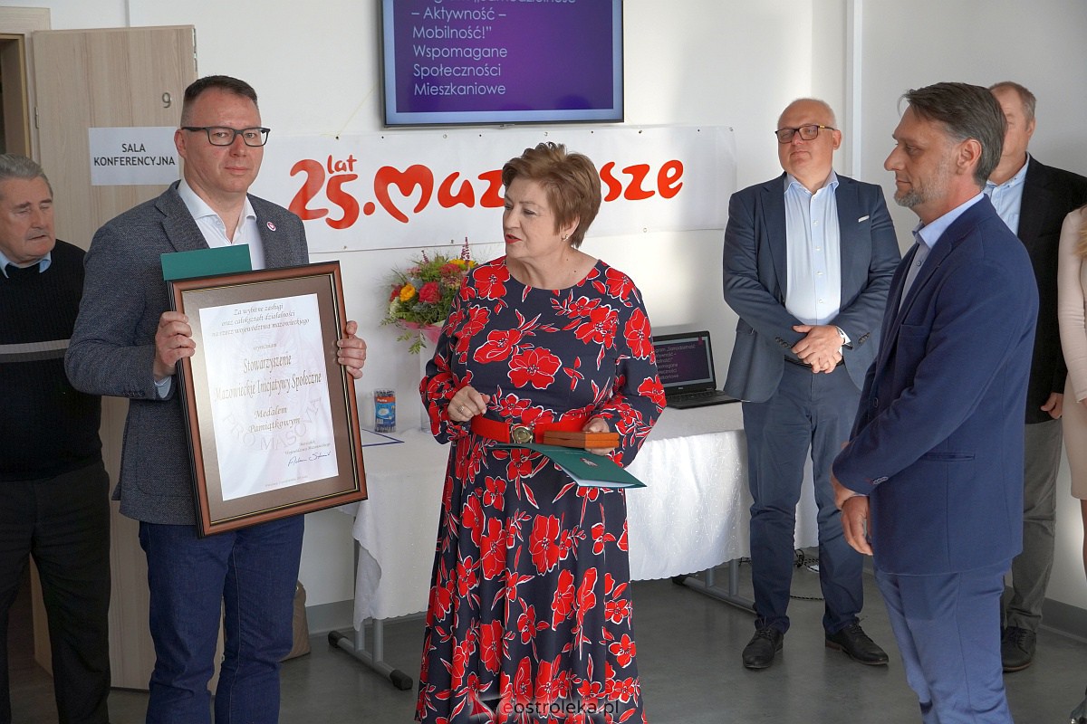 Pro Masovia dla stowarzyszenia Mazowieckie Inicjatywy Społeczne i przekazanie budynku po hotelu pielęgniarek Spółdzielni Socjalnej SPA [13.10.2023] - zdjęcie #40 - eOstroleka.pl