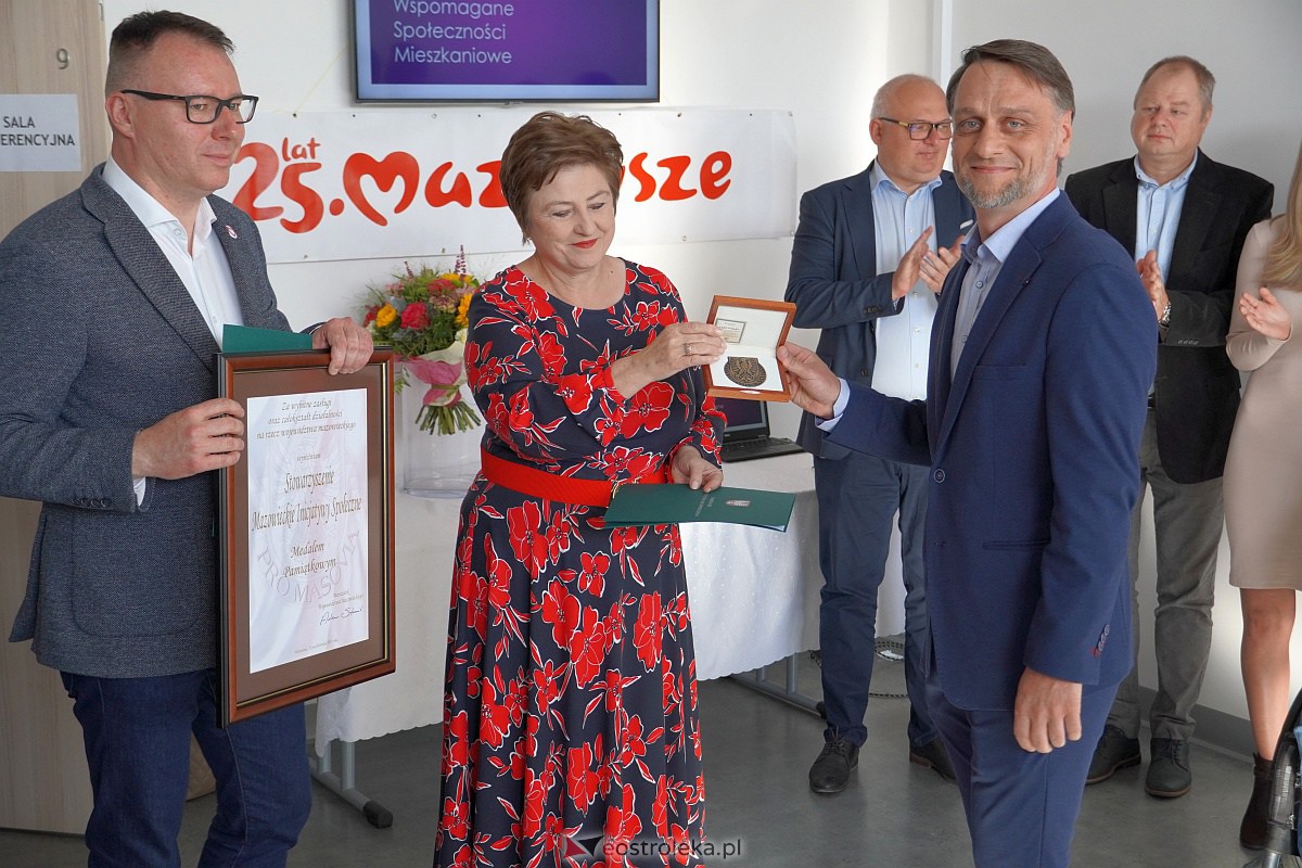 Pro Masovia dla stowarzyszenia Mazowieckie Inicjatywy Społeczne i przekazanie budynku po hotelu pielęgniarek Spółdzielni Socjalnej SPA [13.10.2023] - zdjęcie #38 - eOstroleka.pl