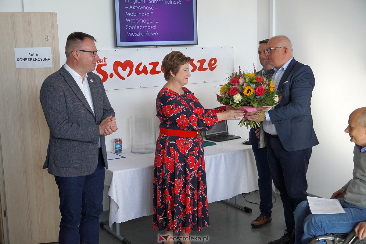 Pro Masovia dla stowarzyszenia Mazowieckie Inicjatywy Społeczne i przekazanie budynku po hotelu pielęgniarek Spółdzielni Socjalnej SPA [13.10.2023] - zdjęcie #18 - eOstroleka.pl