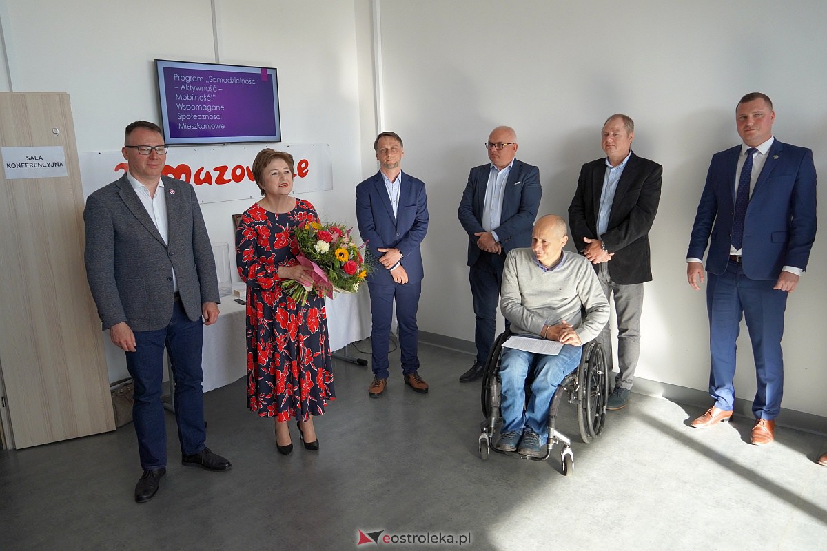 Pro Masovia dla stowarzyszenia Mazowieckie Inicjatywy Społeczne i przekazanie budynku po hotelu pielęgniarek Spółdzielni Socjalnej SPA [13.10.2023] - zdjęcie #13 - eOstroleka.pl