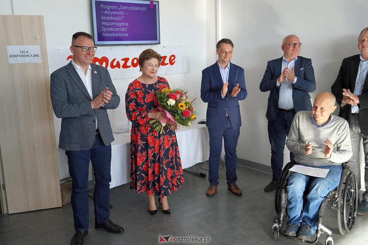 Pro Masovia dla stowarzyszenia Mazowieckie Inicjatywy Społeczne i przekazanie budynku po hotelu pielęgniarek Spółdzielni Socjalnej SPA [13.10.2023] - zdjęcie #12 - eOstroleka.pl