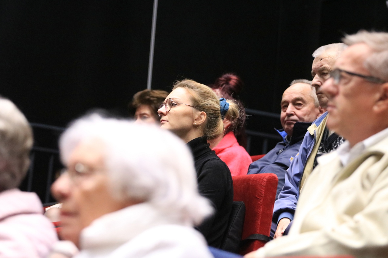 Mariusz Solecki w Muzeum Żołnierzy Wyklętych [13.10.2023] - zdjęcie #3 - eOstroleka.pl