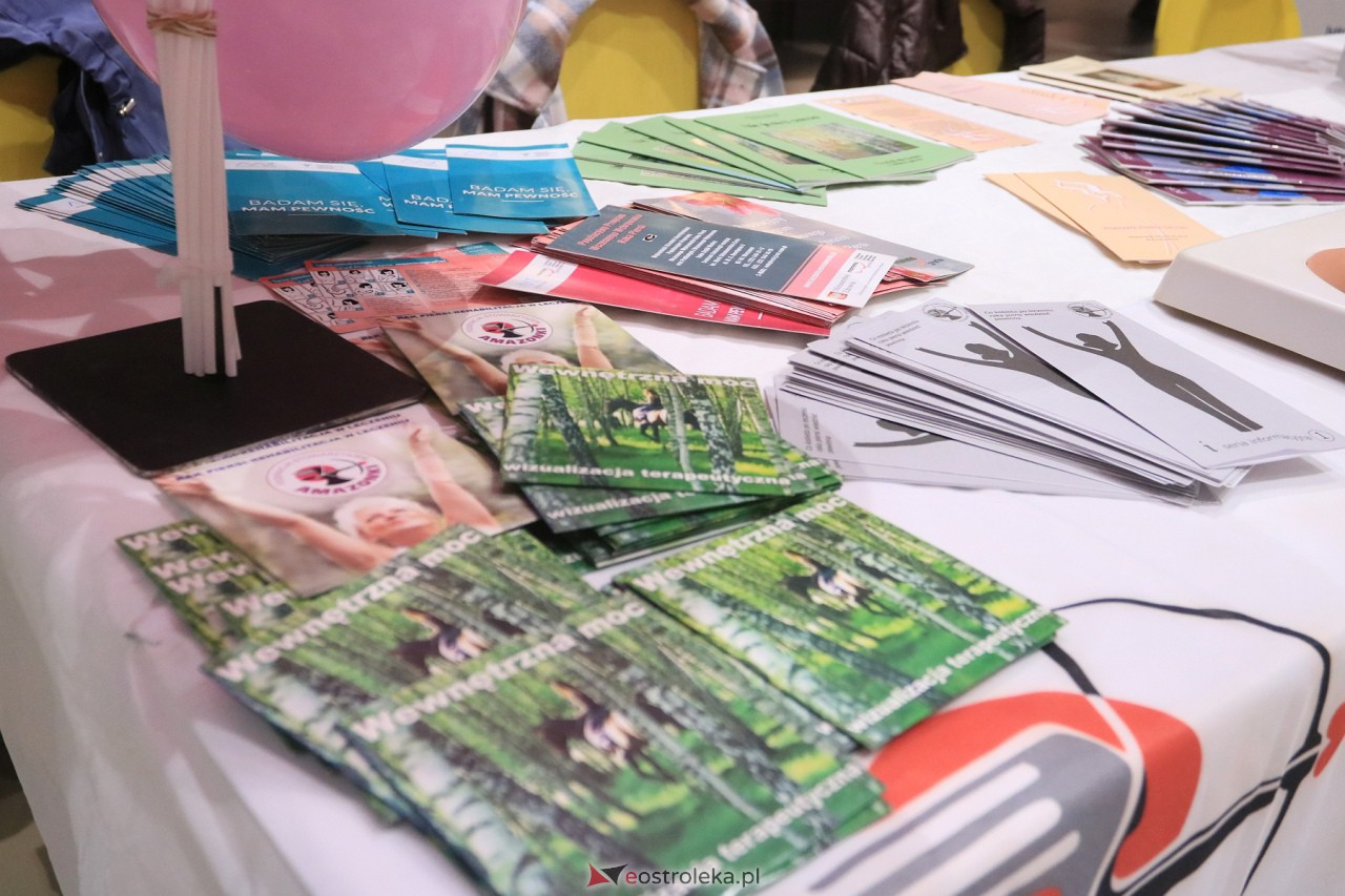 Akcja profilaktyczna  w Galerii Bursztynowej [14.10.2023] - zdjęcie #8 - eOstroleka.pl