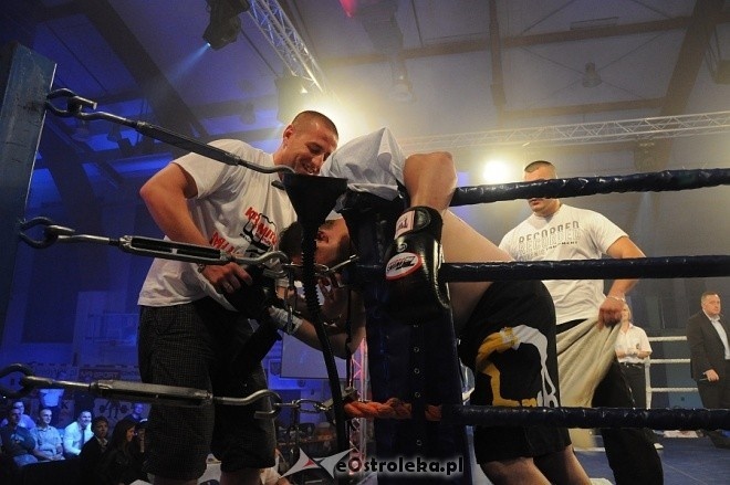 III Gala MMA w Ostrołęce (27.05.2011) - zdjęcie #47 - eOstroleka.pl