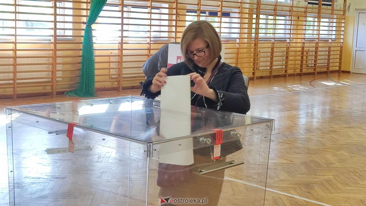 Wybory Parlamentarne 2023 w Ostrołęce [15.10.2023] - zdjęcie #4 - eOstroleka.pl
