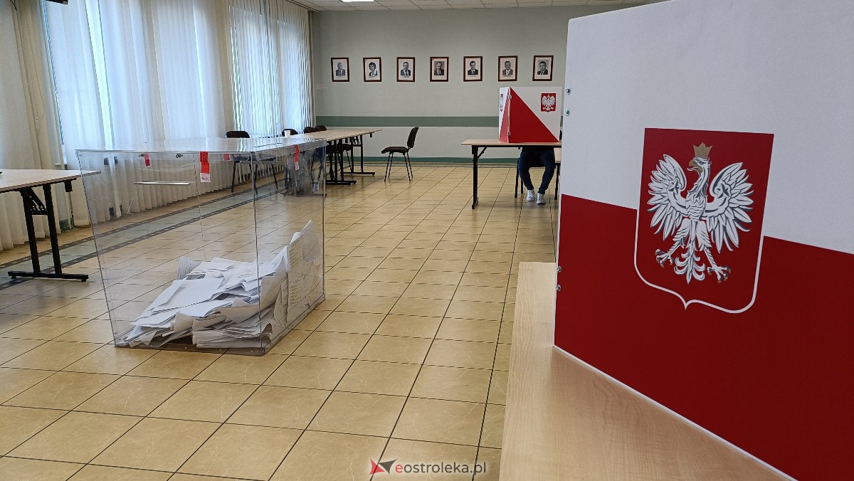 Wybory Parlamentarne 2023 w Ostrołęce [15.10.2023] - zdjęcie #12 - eOstroleka.pl