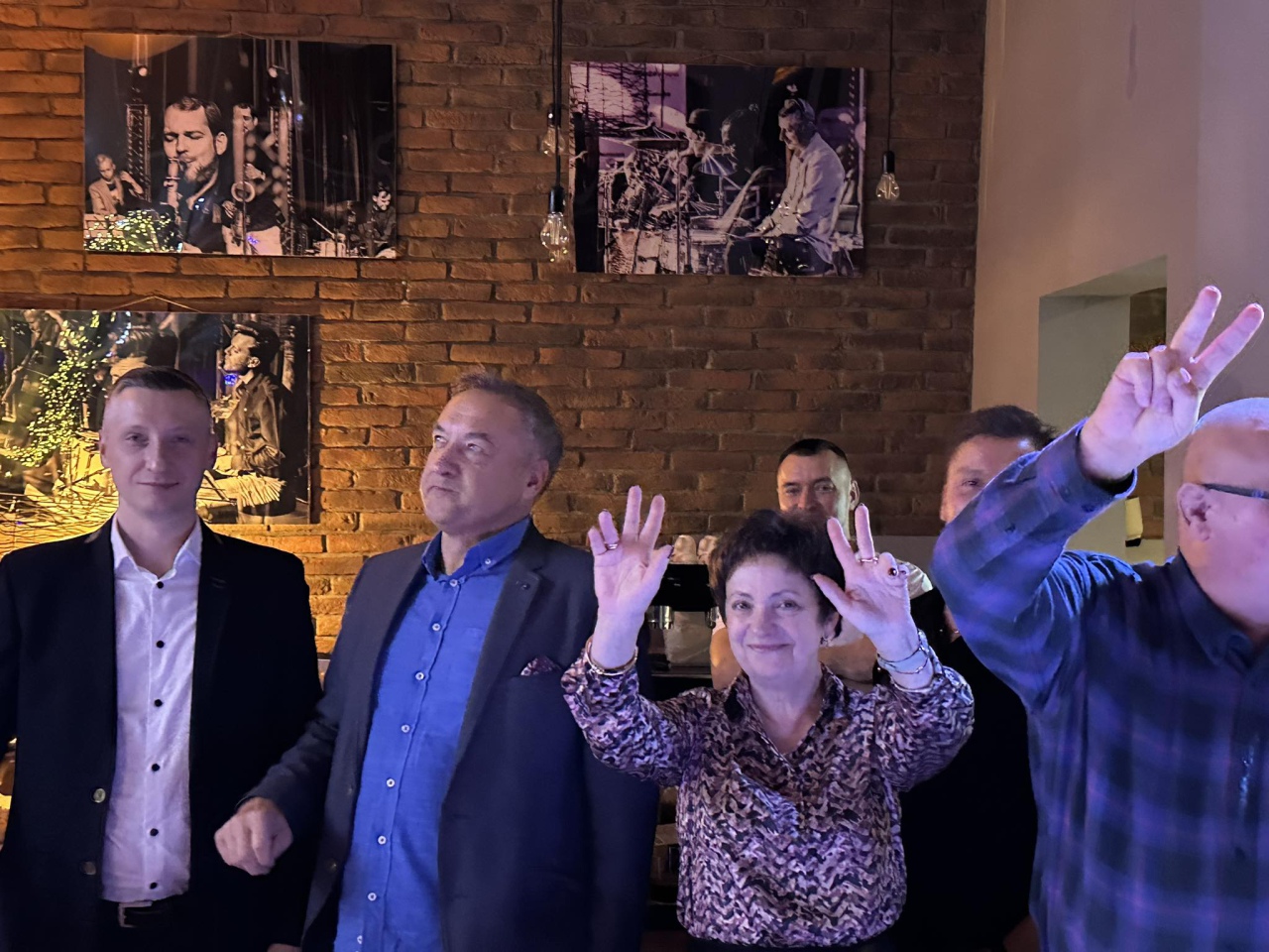 Wybory 2023. Sztab Mariusza Popielarza [15.10.2023] - zdjęcie #6 - eOstroleka.pl