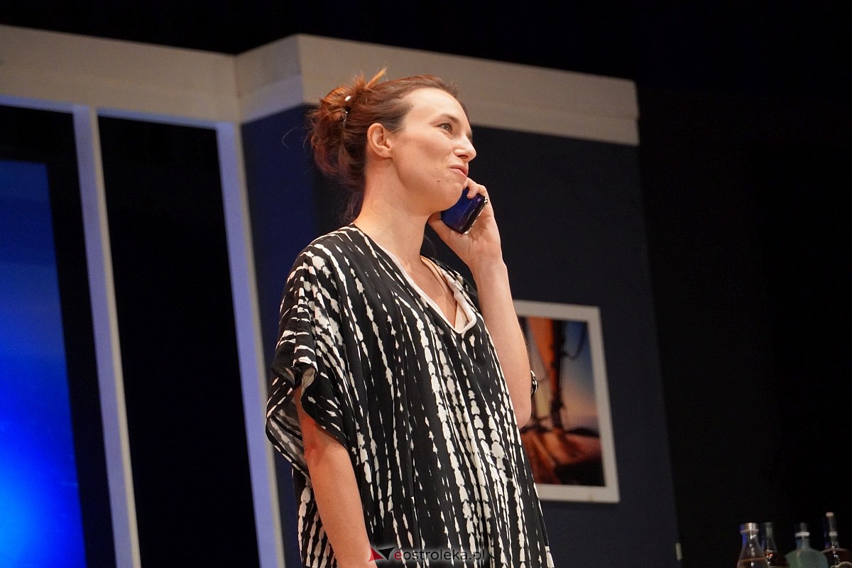 La Bombe - spektakl w Ostrołeckim Centrum Kultury [16.10.2023] - zdjęcie #18 - eOstroleka.pl