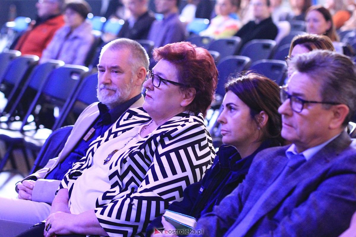 Konferencja Profilaktyczna „Koalicja dla bezpieczeństwa. Nie tylko dla nastolatków [17.10.2023] - zdjęcie #35 - eOstroleka.pl