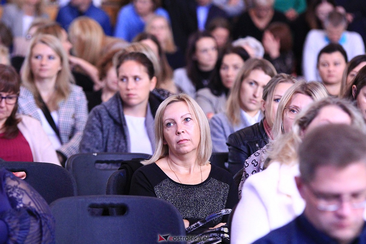 Konferencja Profilaktyczna „Koalicja dla bezpieczeństwa. Nie tylko dla nastolatków [17.10.2023] - zdjęcie #26 - eOstroleka.pl