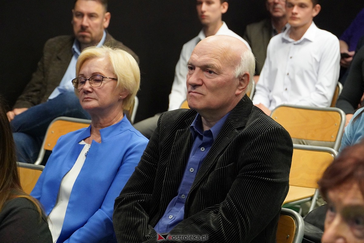 70. rocznica śmierci patrona Zespołu Szkół Zawodowych Nr 1 im. Józefa Psarskiego w Ostrołęce [18.10.2023] - zdjęcie #40 - eOstroleka.pl