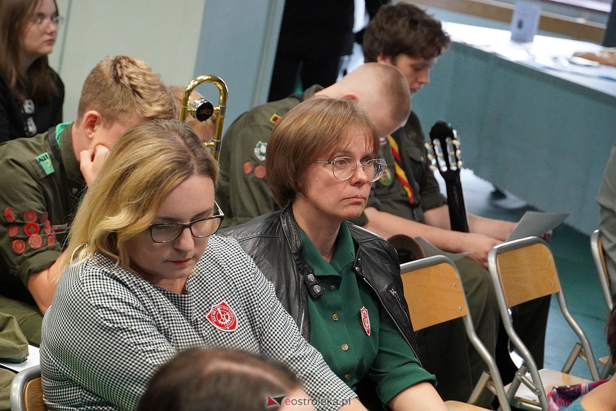 70. rocznica śmierci patrona Zespołu Szkół Zawodowych Nr 1 im. Józefa Psarskiego w Ostrołęce [18.10.2023] - zdjęcie #35 - eOstroleka.pl