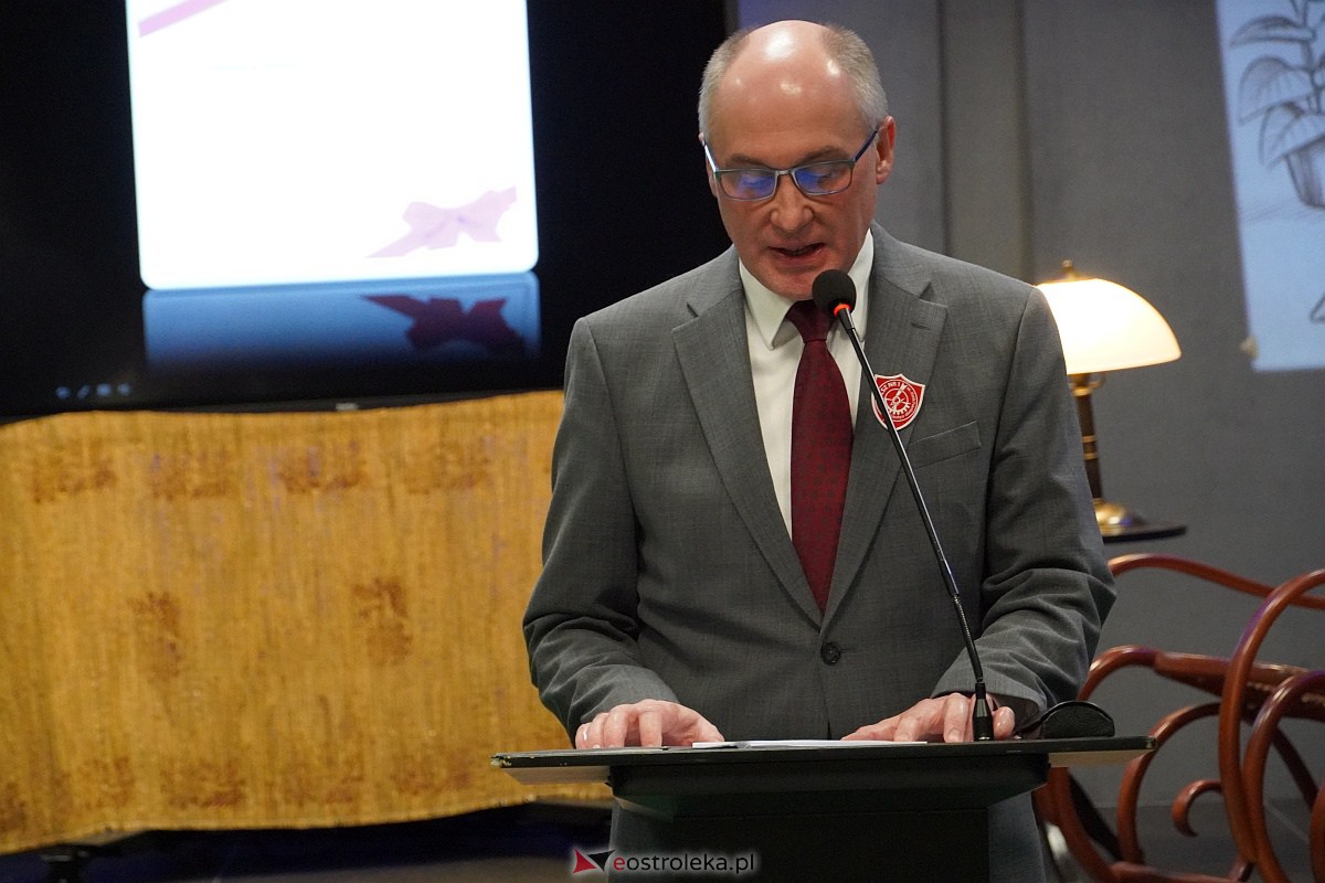 70. rocznica śmierci patrona Zespołu Szkół Zawodowych Nr 1 im. Józefa Psarskiego w Ostrołęce [18.10.2023] - zdjęcie #25 - eOstroleka.pl