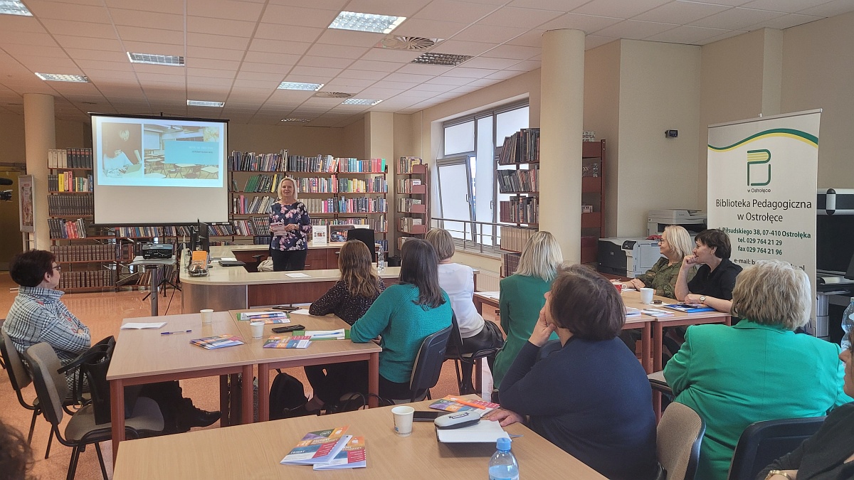 Szkolenie dla nauczycieli w Bibliotece Pedagogicznej. Jak zachęcić uczniów do aktywności fizycznej? [18.102023] - zdjęcie #7 - eOstroleka.pl