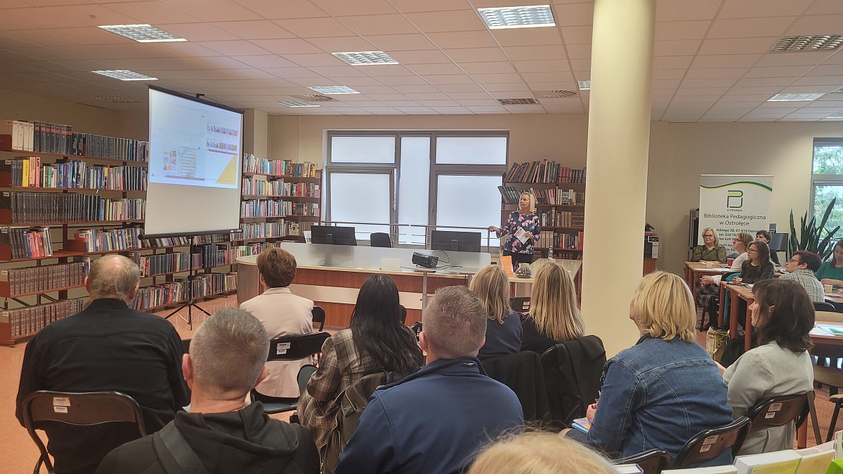 Szkolenie dla nauczycieli w Bibliotece Pedagogicznej. Jak zachęcić uczniów do aktywności fizycznej? [18.102023] - zdjęcie #2 - eOstroleka.pl