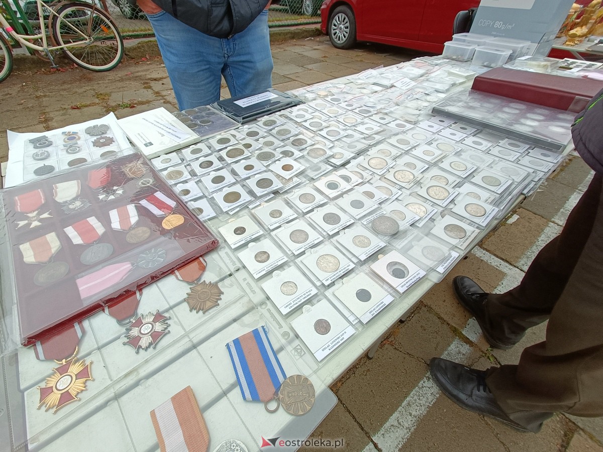 Ostatni w sezonie Pchli Targ w Ostrołęce [21.10.2023] - zdjęcie #93 - eOstroleka.pl