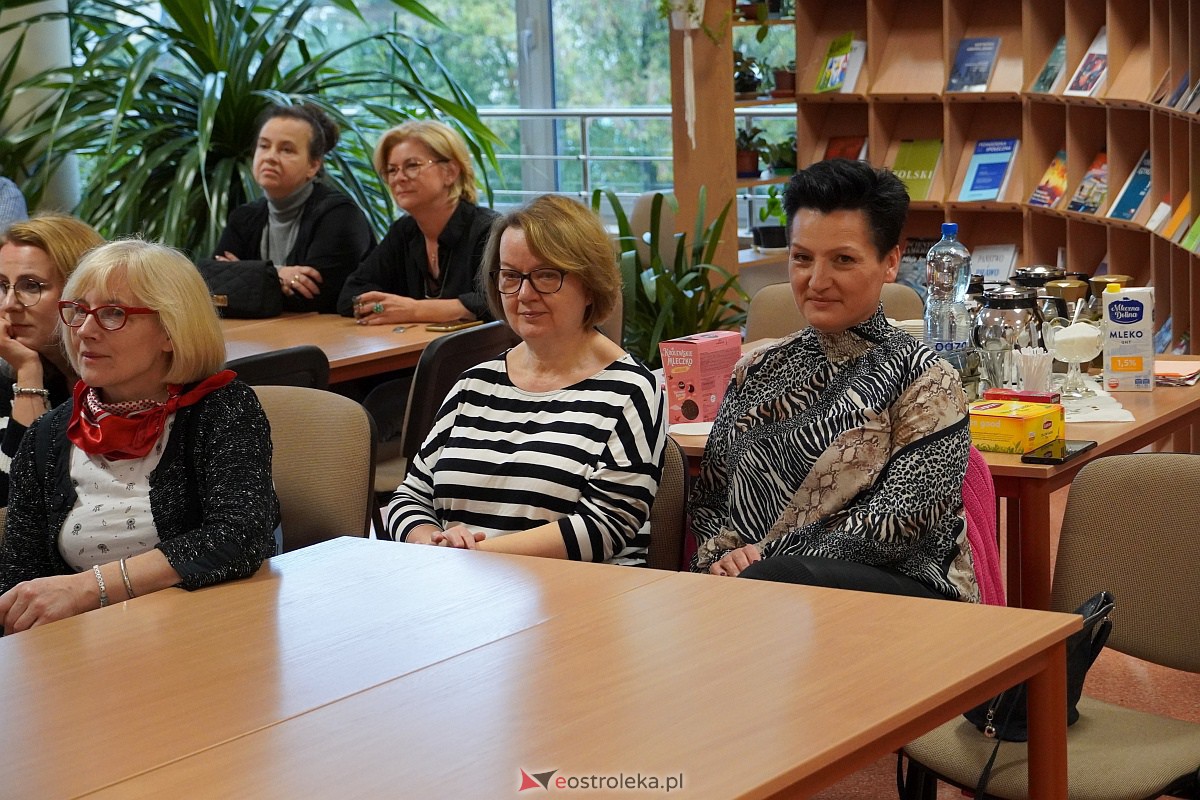 Spotkanie pn. Tworzymy pomimo wojny [21.10.2023] - zdjęcie #8 - eOstroleka.pl