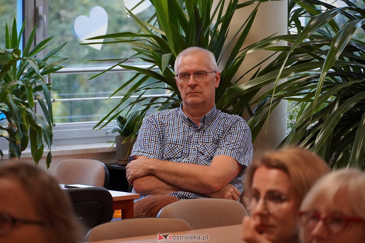 Spotkanie pn. Tworzymy pomimo wojny [21.10.2023] - zdjęcie #7 - eOstroleka.pl