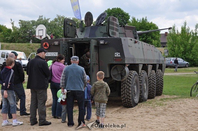 Militarny festyn na plaży (28.05.2011) - zdjęcie #76 - eOstroleka.pl