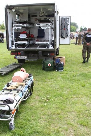 Militarny festyn na plaży (28.05.2011) - zdjęcie #25 - eOstroleka.pl