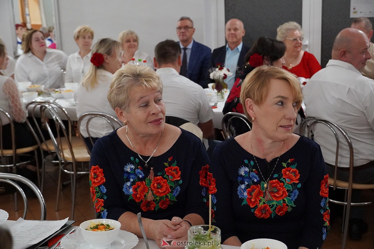  Przegląd Pieśni Biesiadnej Spotkanie kulturą malowane - kultywowanie zwyczajów i muzyki biesiadnej [21.10.2023] - zdjęcie #122 - eOstroleka.pl