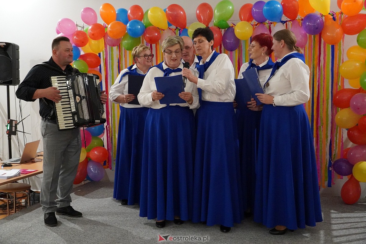  Przegląd Pieśni Biesiadnej Spotkanie kulturą malowane - kultywowanie zwyczajów i muzyki biesiadnej [21.10.2023] - zdjęcie #115 - eOstroleka.pl