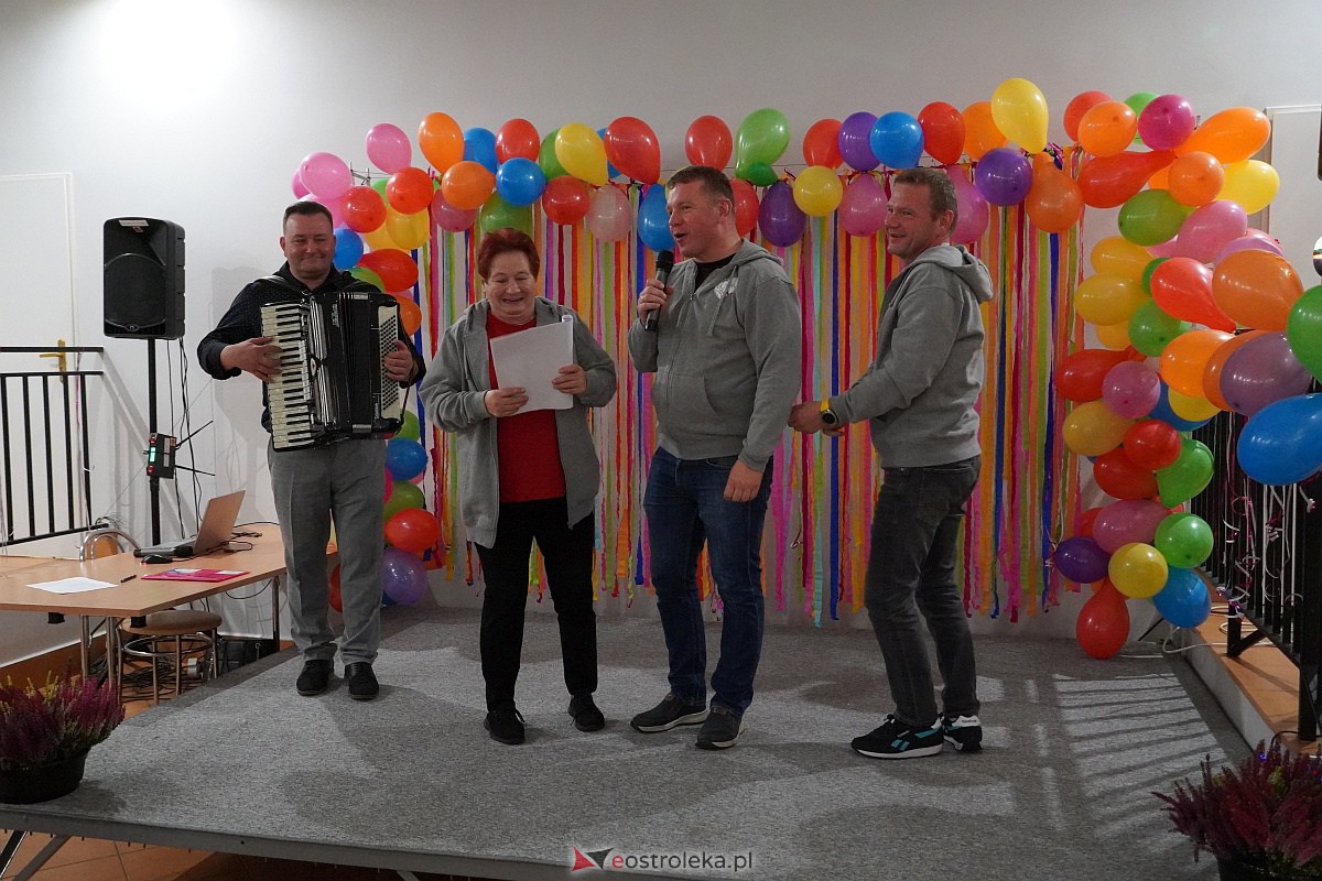  Przegląd Pieśni Biesiadnej Spotkanie kulturą malowane - kultywowanie zwyczajów i muzyki biesiadnej [21.10.2023] - zdjęcie #112 - eOstroleka.pl