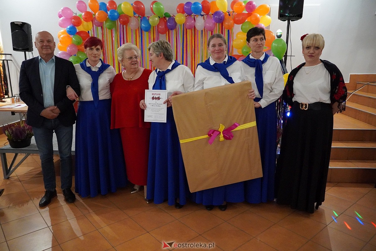  Przegląd Pieśni Biesiadnej Spotkanie kulturą malowane - kultywowanie zwyczajów i muzyki biesiadnej [21.10.2023] - zdjęcie #76 - eOstroleka.pl