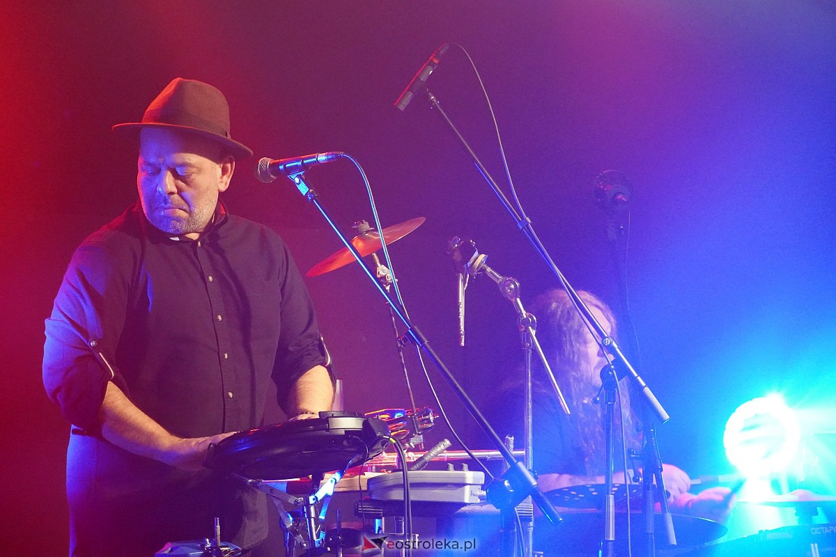 Koncert zespołu De Mono [21.10.2023] - zdjęcie #97 - eOstroleka.pl
