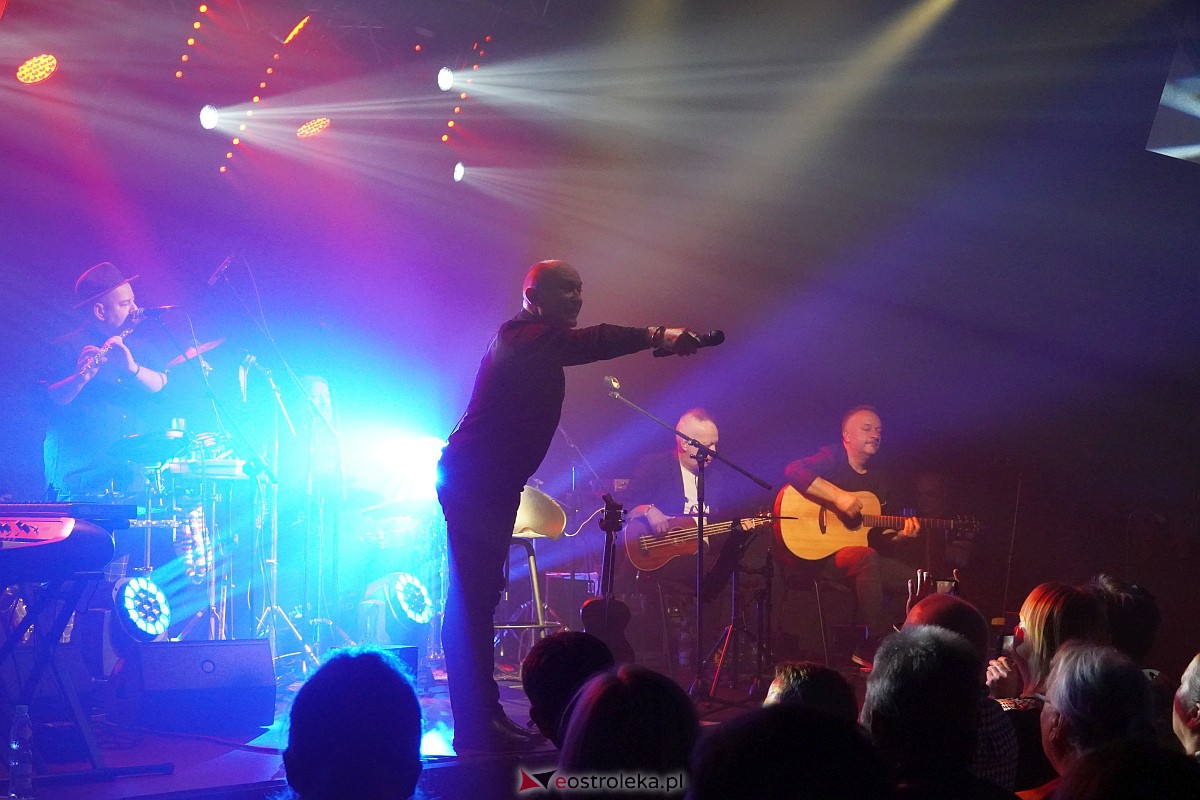 Koncert zespołu De Mono [21.10.2023] - zdjęcie #81 - eOstroleka.pl