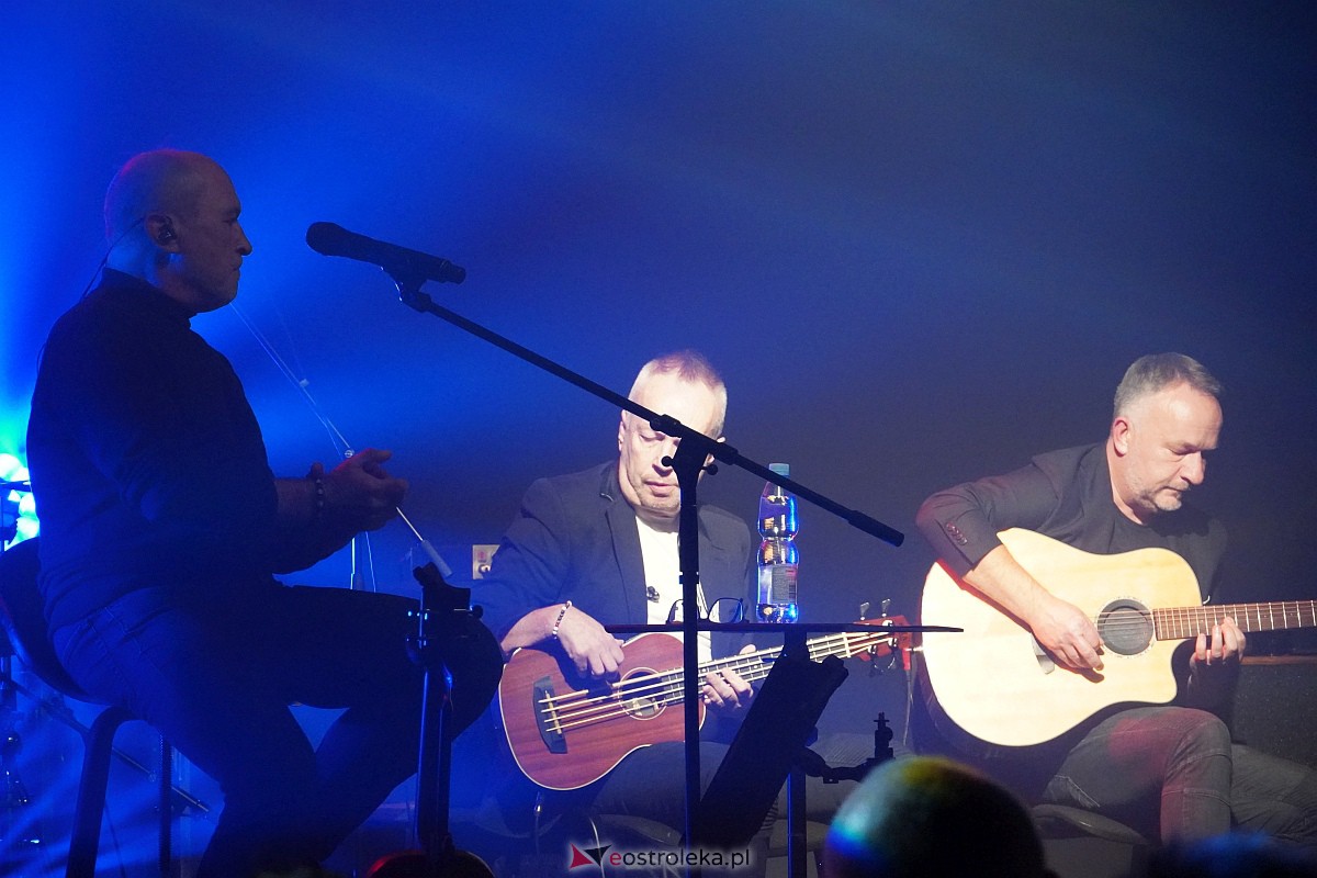 Koncert zespołu De Mono [21.10.2023] - zdjęcie #77 - eOstroleka.pl