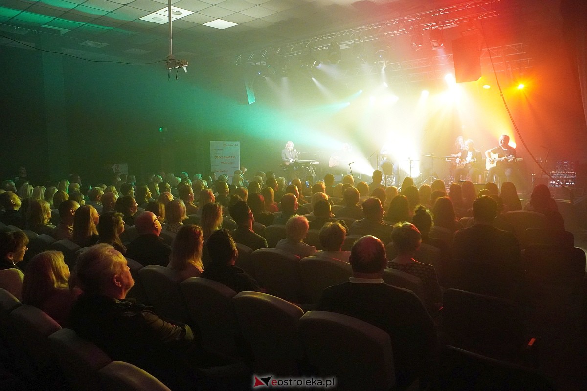 Koncert zespołu De Mono [21.10.2023] - zdjęcie #43 - eOstroleka.pl