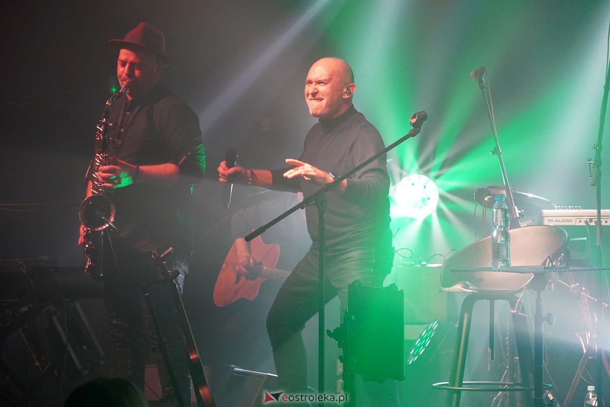 Koncert zespołu De Mono [21.10.2023] - zdjęcie #86 - eOstroleka.pl