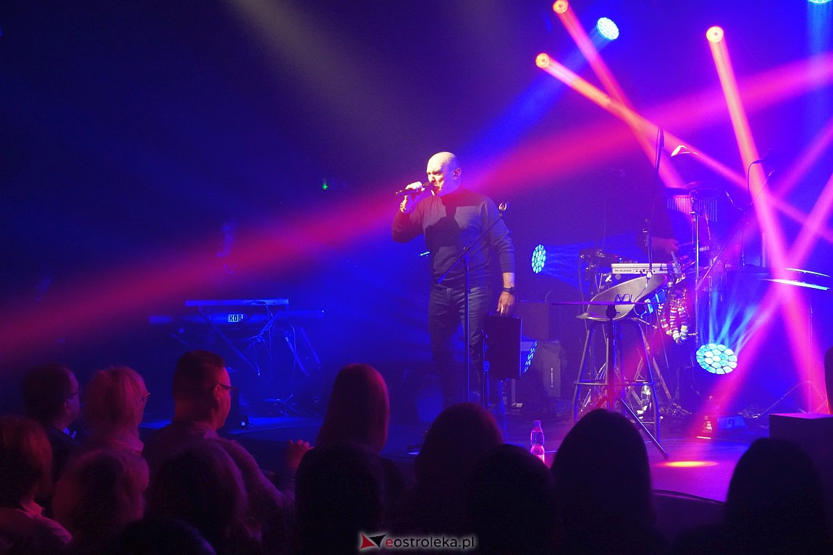 Koncert zespołu De Mono [21.10.2023] - zdjęcie #66 - eOstroleka.pl