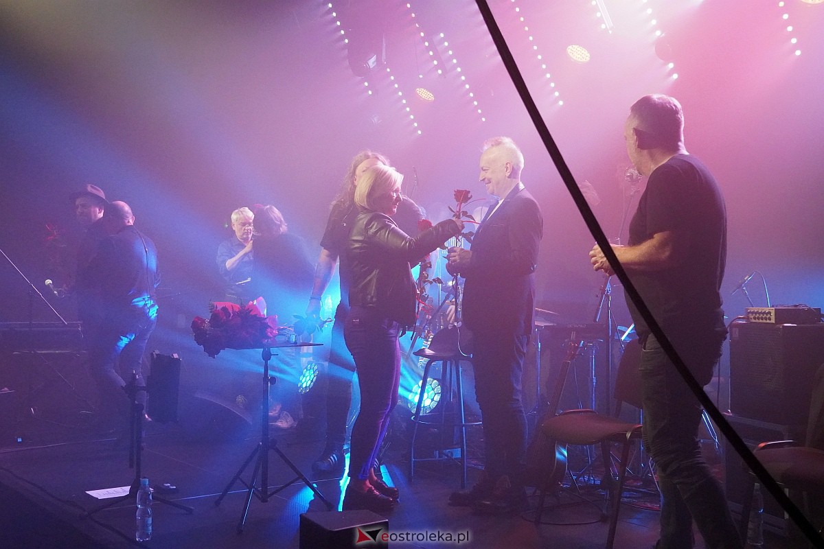 Koncert zespołu De Mono [21.10.2023] - zdjęcie #30 - eOstroleka.pl
